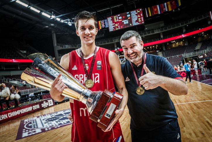 kk radnicki