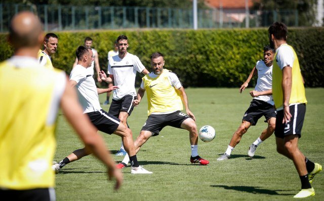 kk radnicki